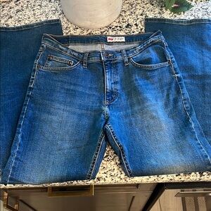 Classic Wrangler Denim Relaxed Fit Jeans